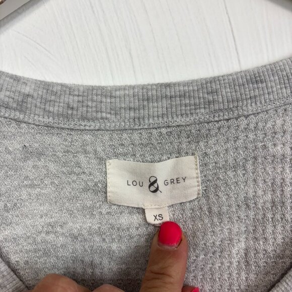 Lou & Grey Thermal Shirt Gray Long Sleeve Pullover Casual Lightweight Womens XS - Picture 3 of 5